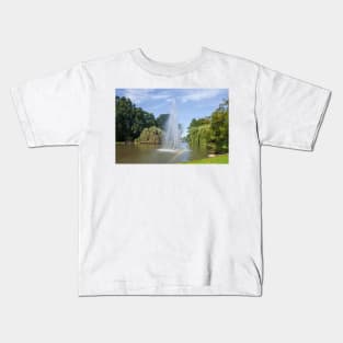 Germany; Europe; Lower Saxony; Delmenhorst; Park; park area; graft; rainbow; Fountain; water fountain Kids T-Shirt